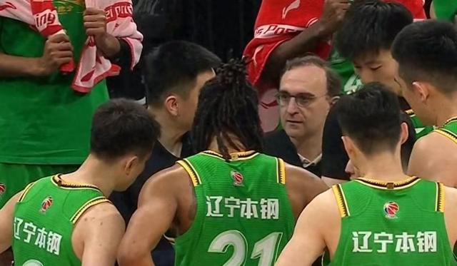 包含浙江队主场负于辽宁男篮，遭遇连败的词条